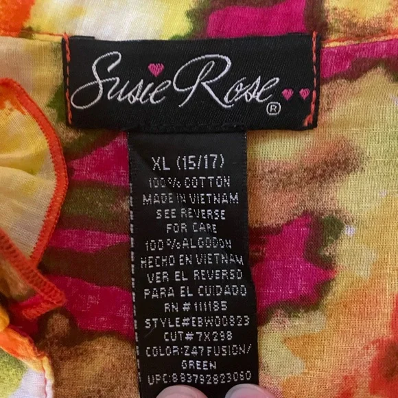 Women’s floral sleeveless shirt - size XL - Picture 3 of 3